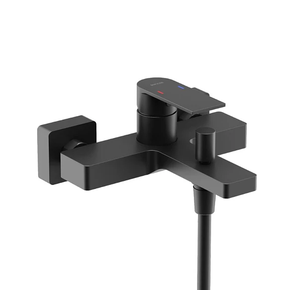 Смеситель Sancos Studio SC9018MB для ванны и душа черный матовый